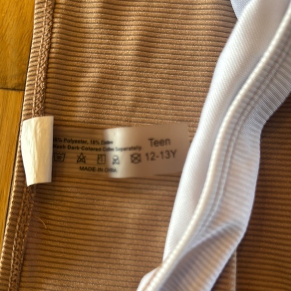 Two-Tone Bikini Set - Picture 6 of 7